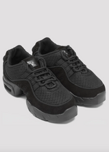 Load image into Gallery viewer, Mens Boost Mesh Split Sole Dance Sneakers SO538M