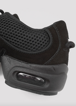 Load image into Gallery viewer, Mens Boost Mesh Split Sole Dance Sneakers SO538M