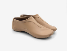 Load image into Gallery viewer, Capezio Vibe Jazz Shoe - Child