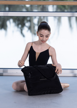 Load image into Gallery viewer, Nikolay Medium Tote Bag with Zipper