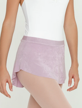 Load image into Gallery viewer, Bullet Pointe Skirt
