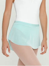 Load image into Gallery viewer, Bullet Pointe Skirt
