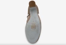 Load image into Gallery viewer, Capezio Charlotte 2.5&quot; Character Shoe  829W
