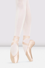 Load image into Gallery viewer, Bloch Heritage Pointe Shoe S0180L
