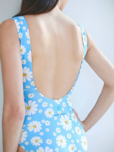 Chameleon Activewear Limited Edition Daisy Days Tank