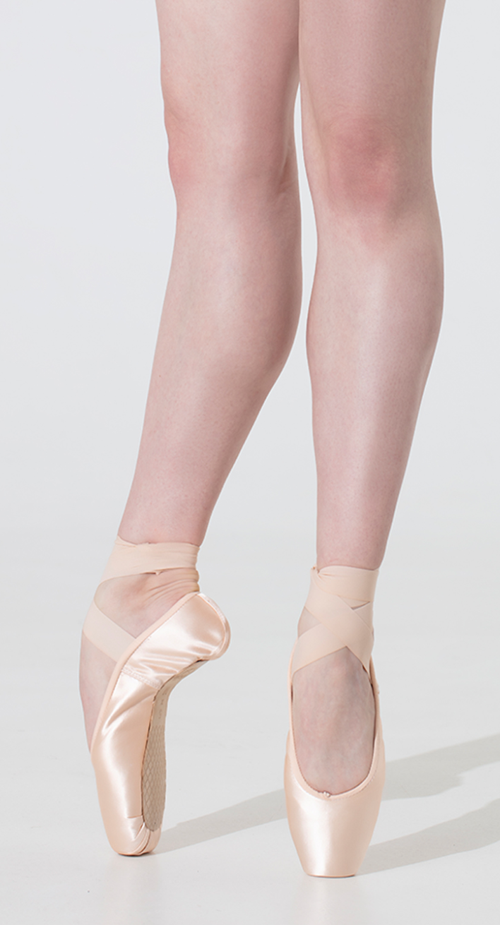 Nikolay Super Triumph Pointe Shoe